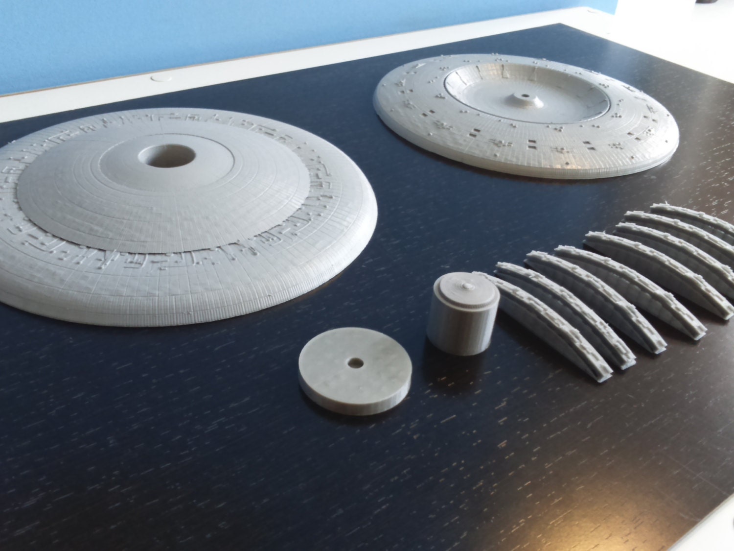 V Visitors Mothership Model Kit - Etsy