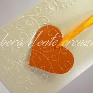10 Partecipazioni nozze sfilabile in cartoncino crema e arancio perlato