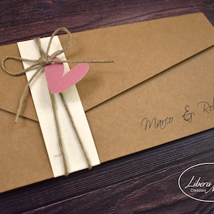 PARTECIPAZIONI NOZZE invito matrimonio con cuoricini in carta kraft e carta agrumi - 10 pezzi