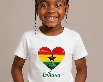 Camiseta infantil con la bandera de Ghana: Camiseta infantil con diseño de corazón.