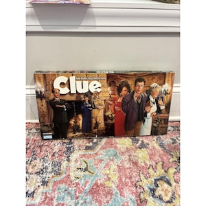 Clue Vintage 1996 Version Board Game Parker Brothers