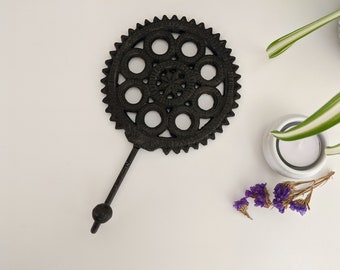 Black 9" Vintage Cast Iron Gear Decorative Wall Hook
