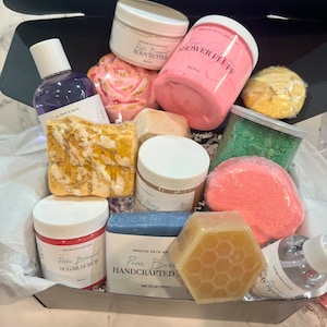 Mystery OOPS Box filled with premium bath and body products FREE SHIPPING!!