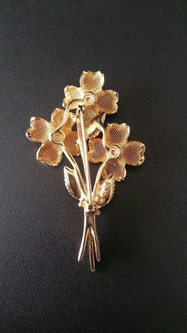 Vintage CORO Brooch Coro Flower Brooch Riveted Brooch Faux | Etsy
