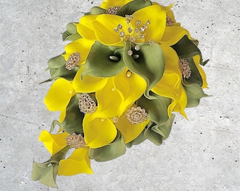 Cascading Bouquet, Calla Lily Wedding, Yellow, Gold and Sage Bouquet, Full Wedding, Choose your colors, Bridal Bouquet, Gold Rhinestone
