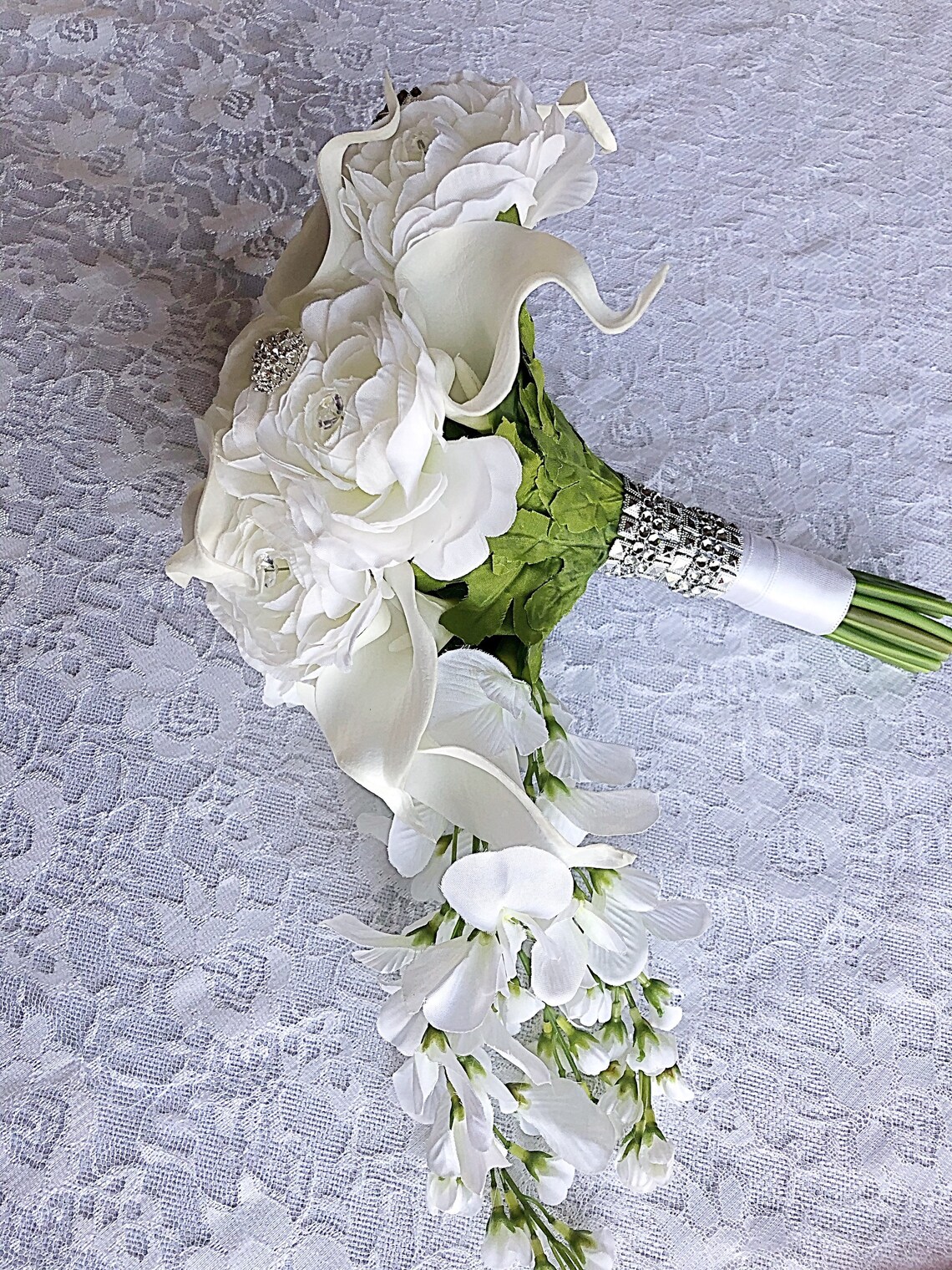 Bridal White Brooch Bouquet Wisteria Bouquet Cascading Rose Etsy