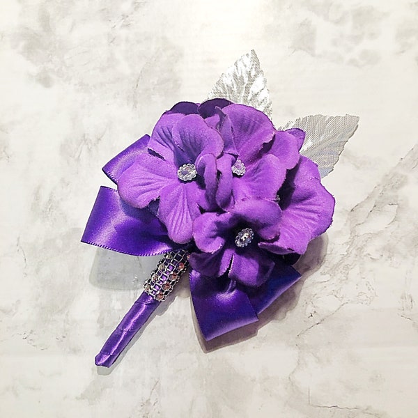 African Violet Corsage, Sorority Pin, Purple Corsage, Plum Corsage Pin, Lavendar Flower, Ceremony Corsage, DST Gift, Graduation Flower