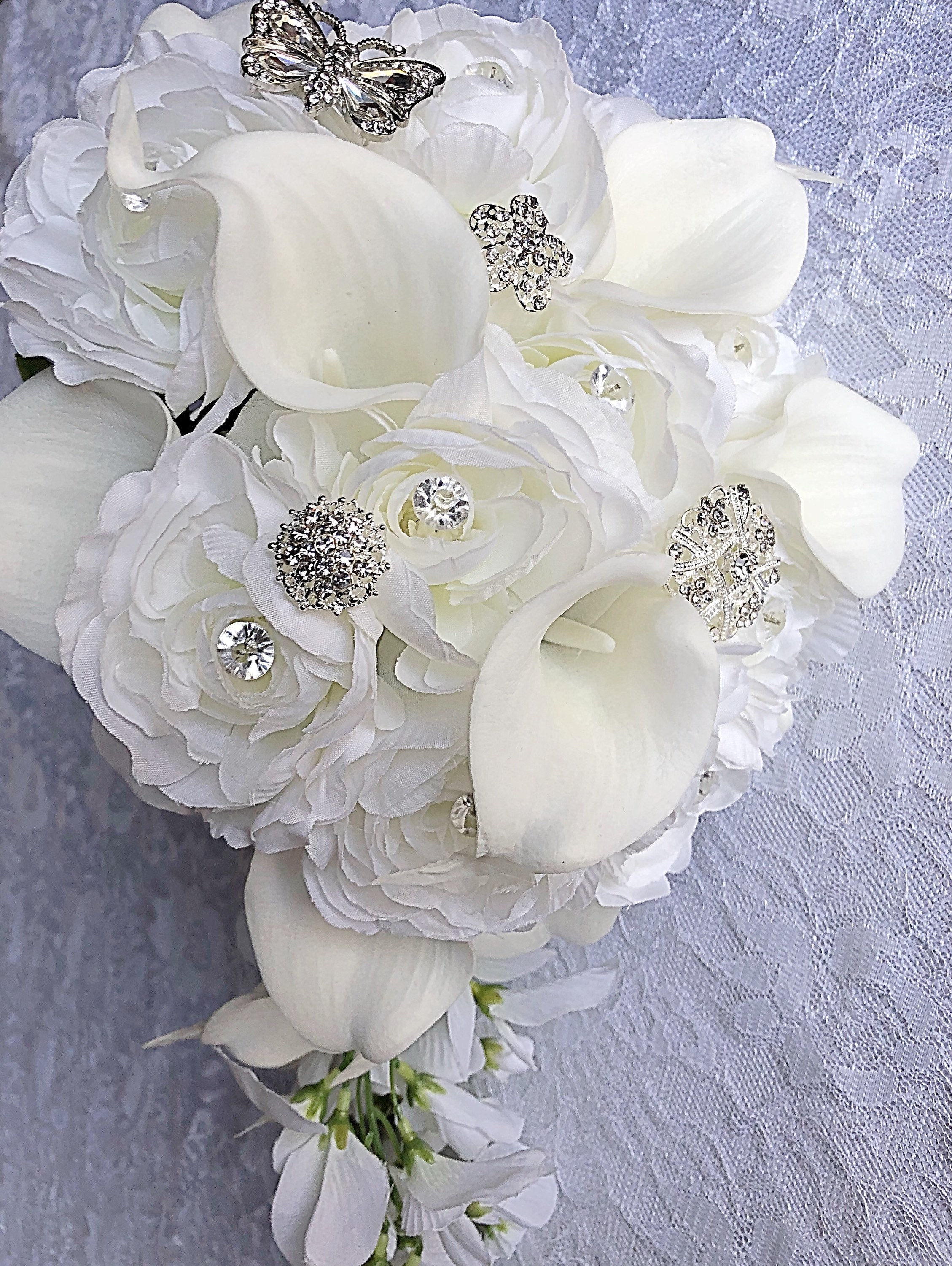 Bridal White Brooch Bouquet Wisteria Bouquet Cascading Rose Etsy