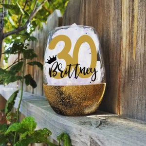 30th birthday glass, 30th wine glass, Dirty 30 gift, glitter wine glass, BFF Birthday, wine gifts, Birthday glass, Milestone wine glass