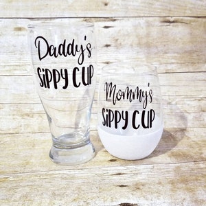 Mommy's sippy cup, daddy's sippy cup, baby shower gift, mom and dad glasses, new parents gift, couples gift, mom wine glass, dad beer glass