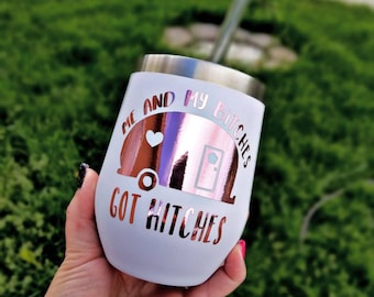 Camper Wine Tumbler: Girls Weekend Glamping Party Cup