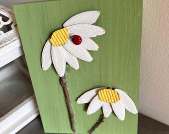Wooden Daisy Shelf Sitter/Wall Decor