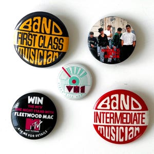 Vintage Music Button Bundle – MTV, VH1, Fleetwood Mac, New Kids on the Block, Band Musician Pins, 80s 90s Pop Cultu