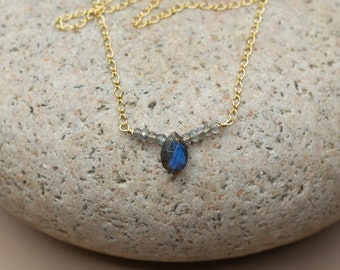 labradorite gemstone necklace, dainty and minimalist jewelry, beaded gemstone necklaces, made in Hawaii