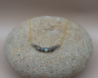 Labradorite statement delicate necklace, dainty bracelet set