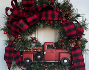 Christmas Wreath, Red Truck Buffalo Plaid Wreath, Front Door Wreath, Plaid Wreath, Front Door Decor,Christmas Gift Item, Buffalo Plaid