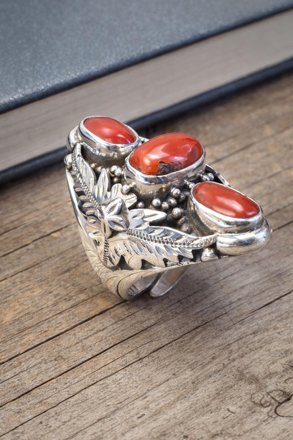 coral ring silver 925 コーラルリング Natural Italian Coral Floral Leaf Ring, 925 Sterling Silver Ring