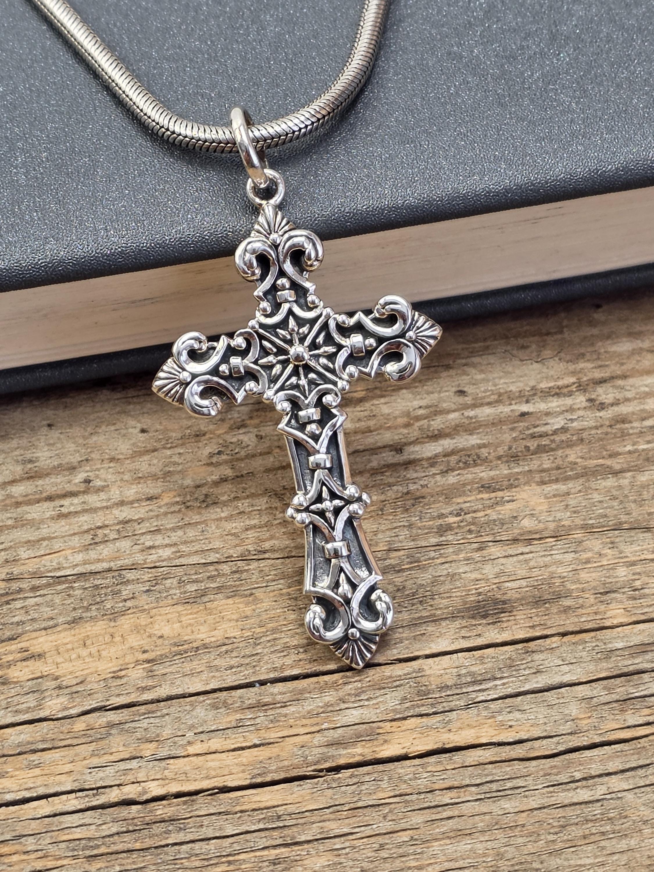 925 Sterling Silver Ornate Cross Pendant Necklace – Vintage