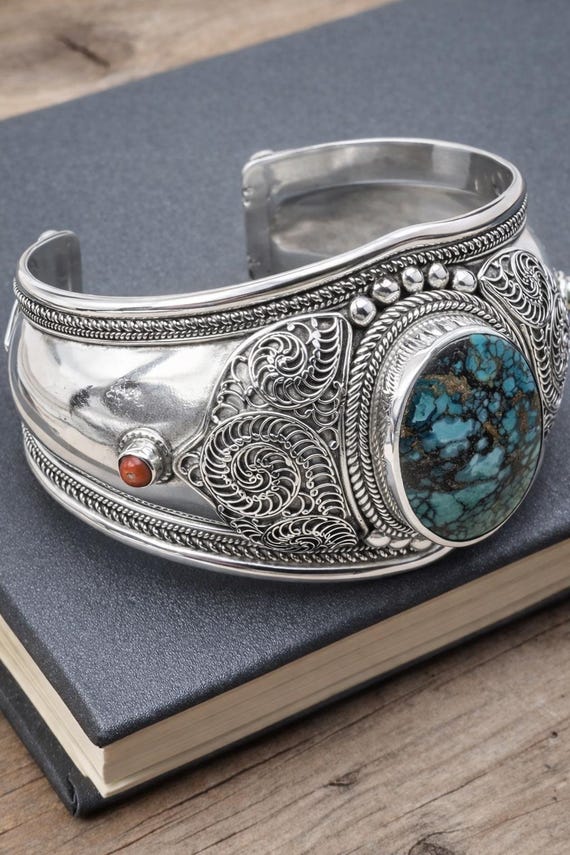 Bracciale rigido in argento pregiato 925 NEPAL - gioielli del commercio equo e solidale