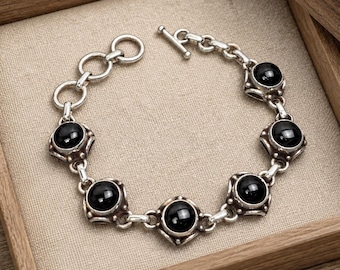 Pulsera de plata de ley con ónix negro, pulsera de eslabones de plata 925 con piedras preciosas, joyería artesanal de gran impacto.