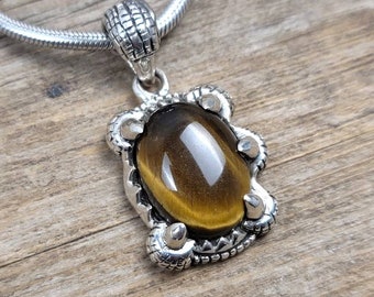 Tiger's eye claw pendant, 925 sterling silver pendant, tiger's eye jewelry, silver jewelry