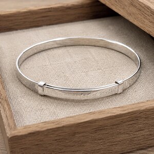 5mm Expandable solid Sterling Silver Bangle, Adjustable Minimalist Bracelet, 925 sterling silver bangle, stackable bangle,Adjustable