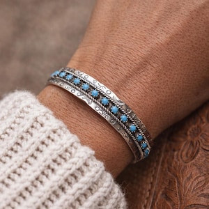 Brazalete de plata de ley turquesa – Brazalete abierto de estilo bohemio nativo hecho a mano, joyería artesanal de plata 925