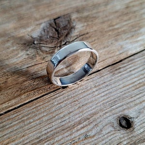 5mm Plain Solid Silver Band Ring, 925 sterling silver ring, Silver band ring, unisex ring, anniversary gift, stackable ring
