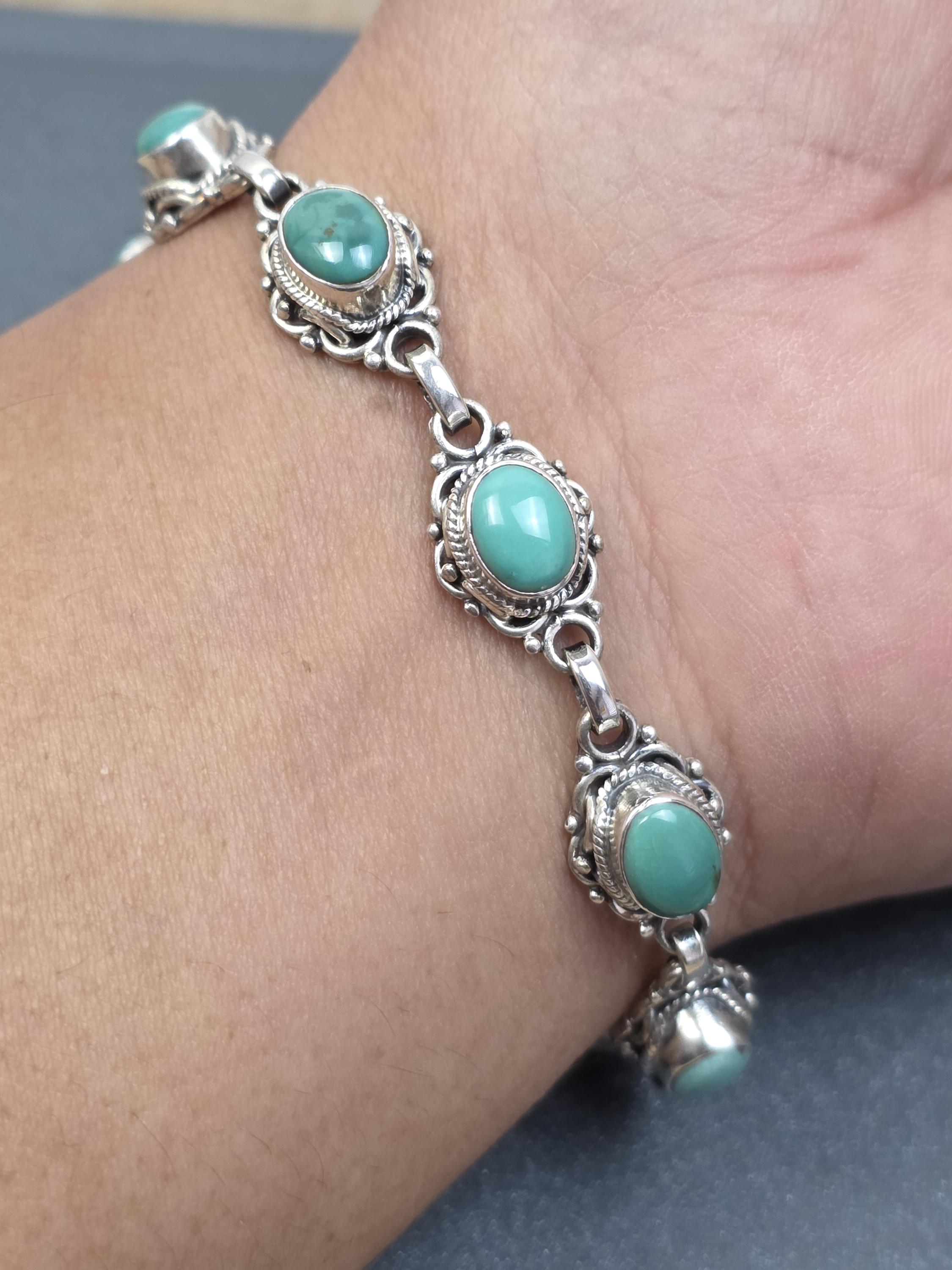 Bracciale rigido in argento sterling con turchese fatto a mano: bracciale rigido con fiore boho - Italia