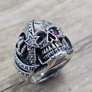 925 sterling silver skull ring, Gothic Design, skull ring, ruby skull ring, solid silver ring