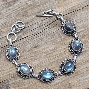 Labradorite Floral boho Bracelet, 925 sterling silver bracelet, labradorite bangle, labradorite jewelry, labradorite bracelet