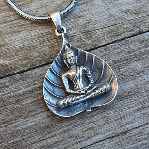 925 sterling silver Sacred Fig Buddha Pendant, Buddhism Jewelry, Buddha pendant, Meditation jewelry, Leaf pendant, silver pendant