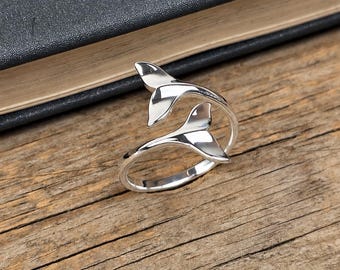 Sterling Silver Whale Tail Ring, Ocean Wrap Ring, Adjustable Whale Tail Ring, Minimalist Sea Jewelry Gift for Her