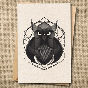 Carte de voeux lunatique de hibou : conception d'animal drôle pour des amis, des femmes, juste parce que, nouveau travail, merci, cadeaux d'amateurs d'oiseau, conception géométrique