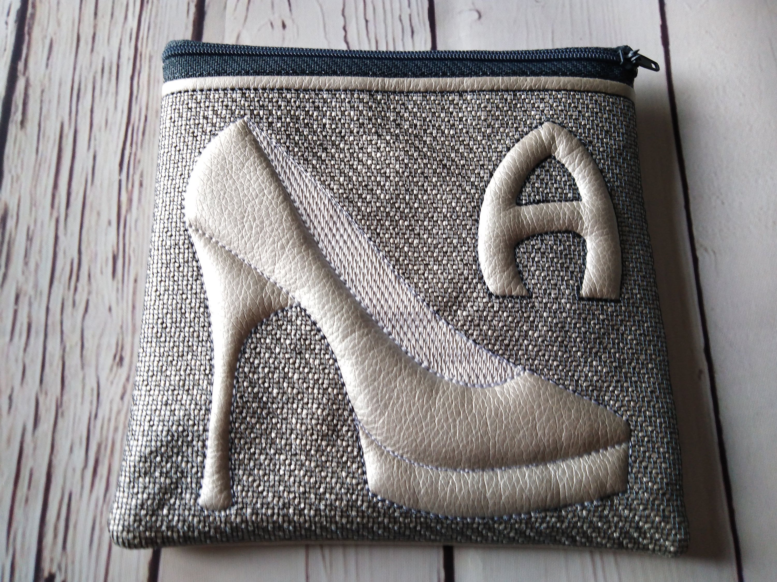 ITH bag pattern Cosmetic bag embroidery designs Shoe and Etsy