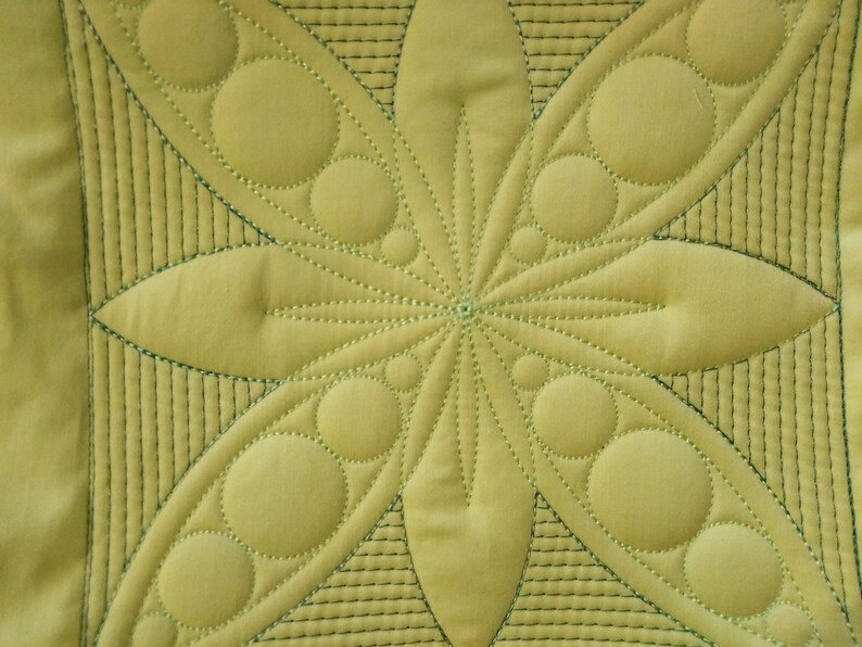 Machine embroidery designs trapunto Quilt block quilt by the Etsy