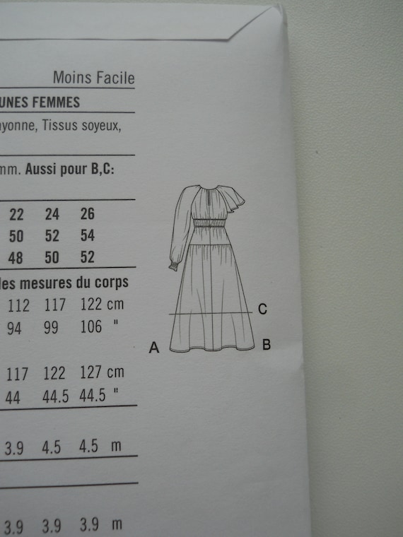 Modest Neckline Peasant Dress Simplicity S9678 K5 (8-16) or
