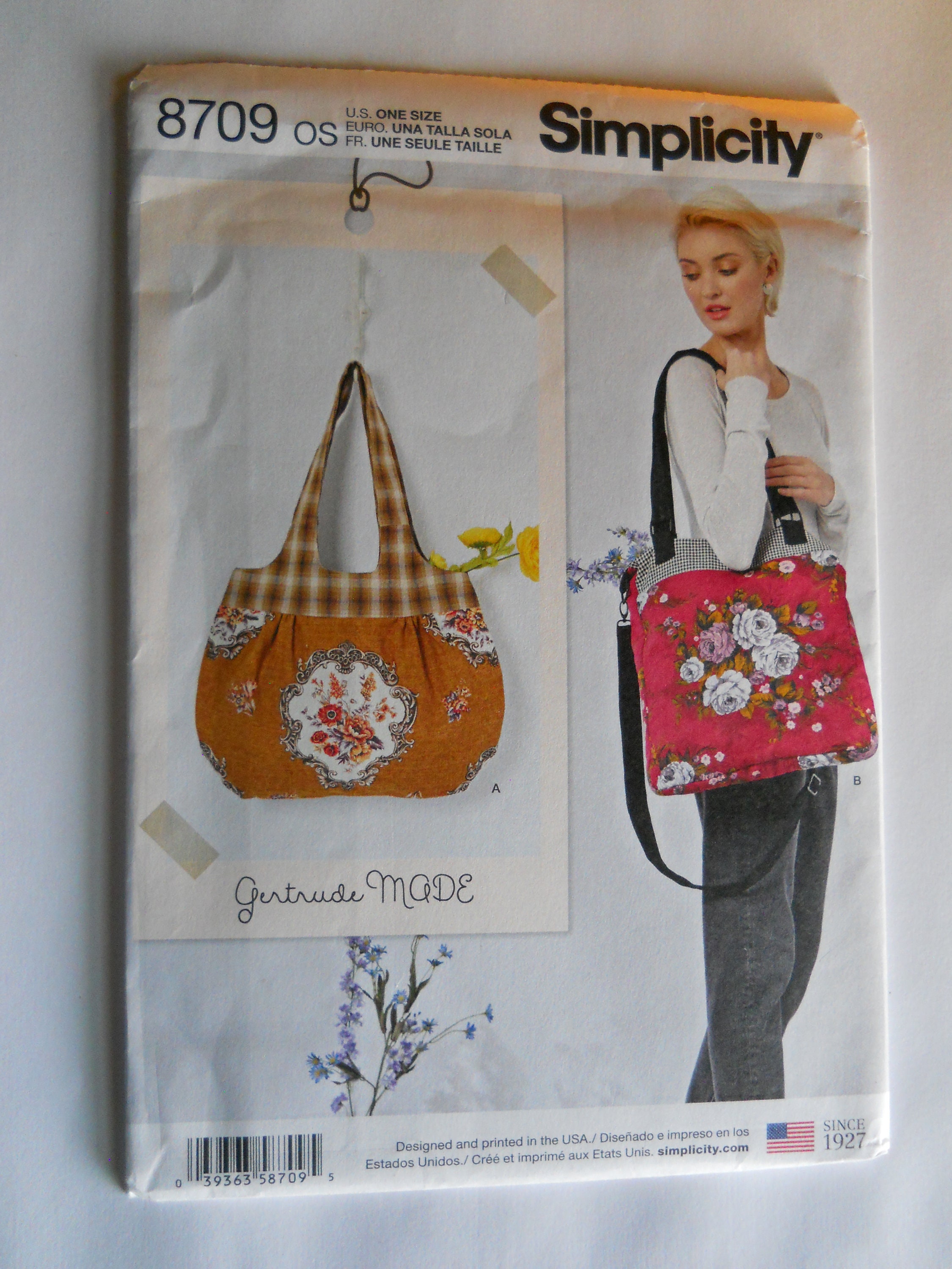 S9298, Simplicity Sewing Pattern Market Tote Bags