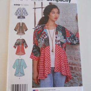 Asymmetric Hem Kimono-Style Jacket Simplicity 8172 A (XXS-XXL) Sewing Pattern for Loose Fitting Bohemian Cardigan Easy Layering