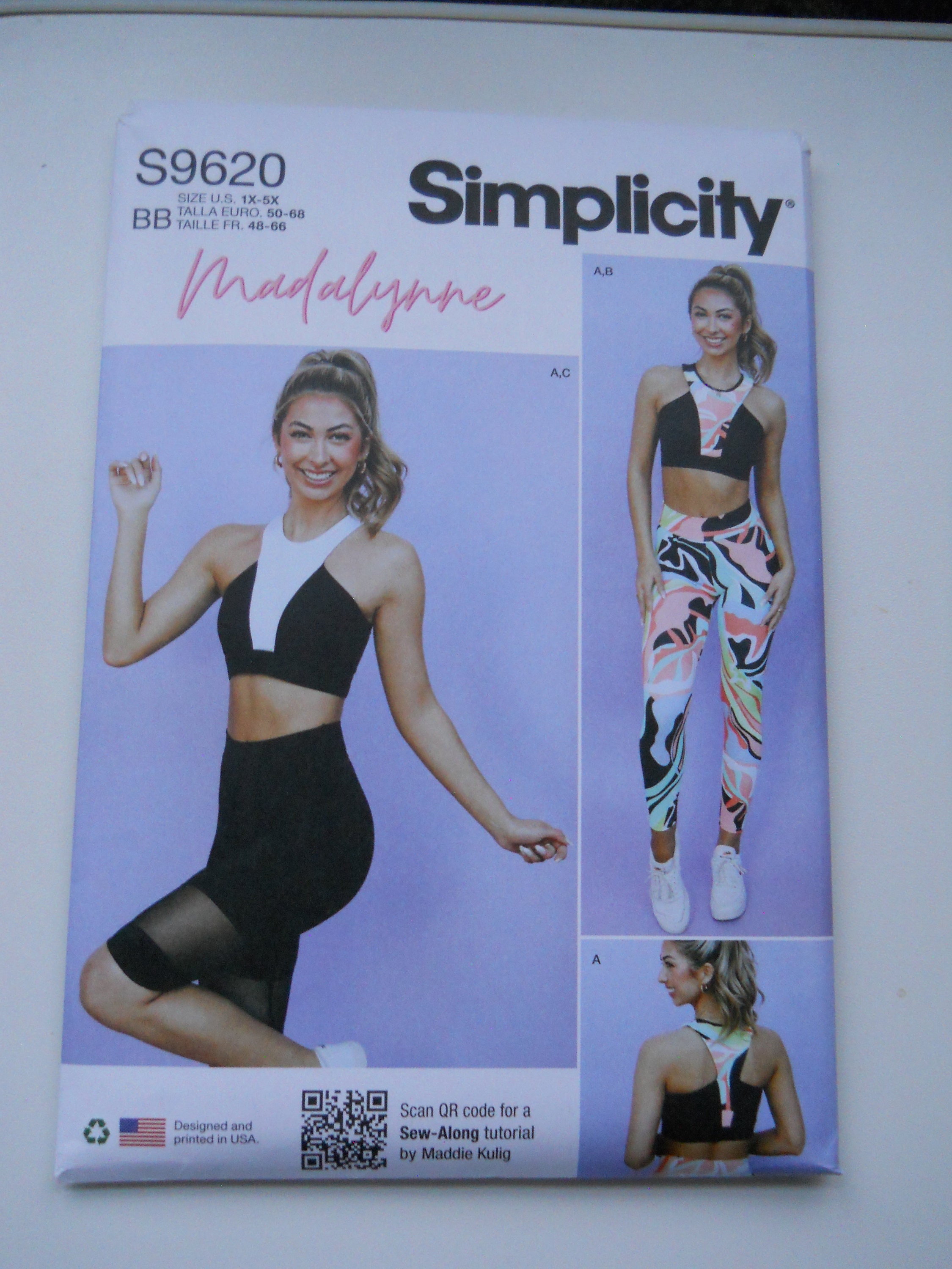 Misses and Womens Knit Sports Bra, Leggings and Bike Shorts Simplicity Sewing  Pattern 9620