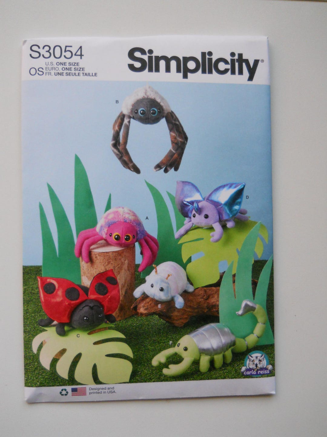 Carla Reiss Cuddly Creepy Crawly Plush Toys Simplicity S3054 OS, New