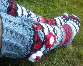 Knit socks with flower, Women Socks, Knee Length Socks, Knee High Socks, Under the Knee Socks, Socks with Flowers, 3D Flowers, Chunky Socks