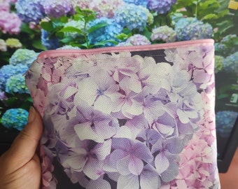 Floral Book Sleeve with Zipper, Hydrangea Book Sleeve, Book Sleeve For Books, Book Jacket, Bookish Gift, Book Cover Floral, Book Bag, Gift