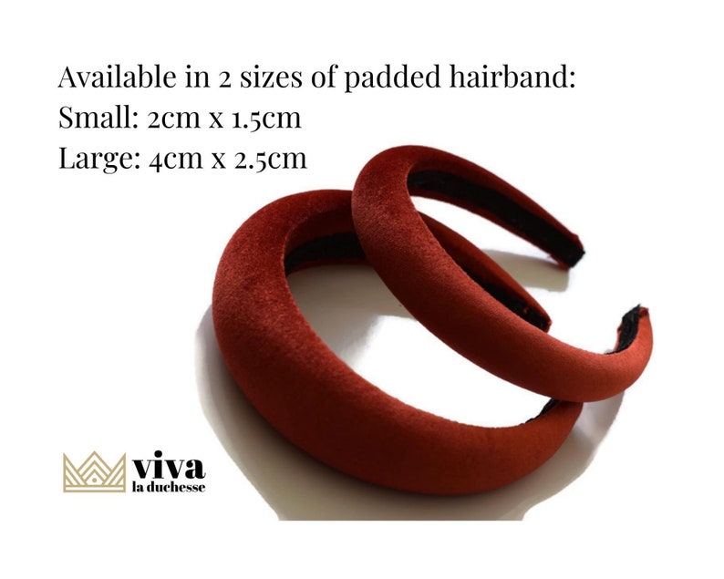 Puede incluir: Dos diademas acolchadas de terciopelo rojo, una m&aacute;s grande que la otra. Las diademas est&aacute;n disponibles en dos tama&ntilde;os: peque&ntilde;a (2 cm x 1,5 cm) y grande (4 cm x 2,5 cm).