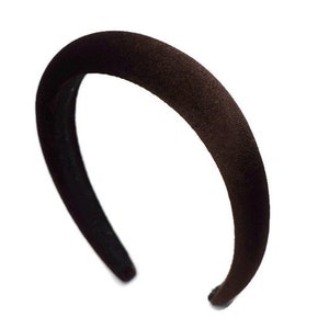 Chocoladebruine effen hoofdband van 2 cm | Gewatteerde fluwelen haarband | Prachtig haaraccessoire voor zowel dagelijks gebruik als bruiloften | Gezwollen haarstukje