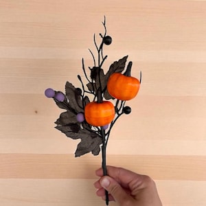 Pumpkin Picks, Halloween Pumpkin Picks, Pumpkin Sprays, Halloween Wreath Picks, Halloween Picks, Halloween Sprays, Halloween Floral Picks