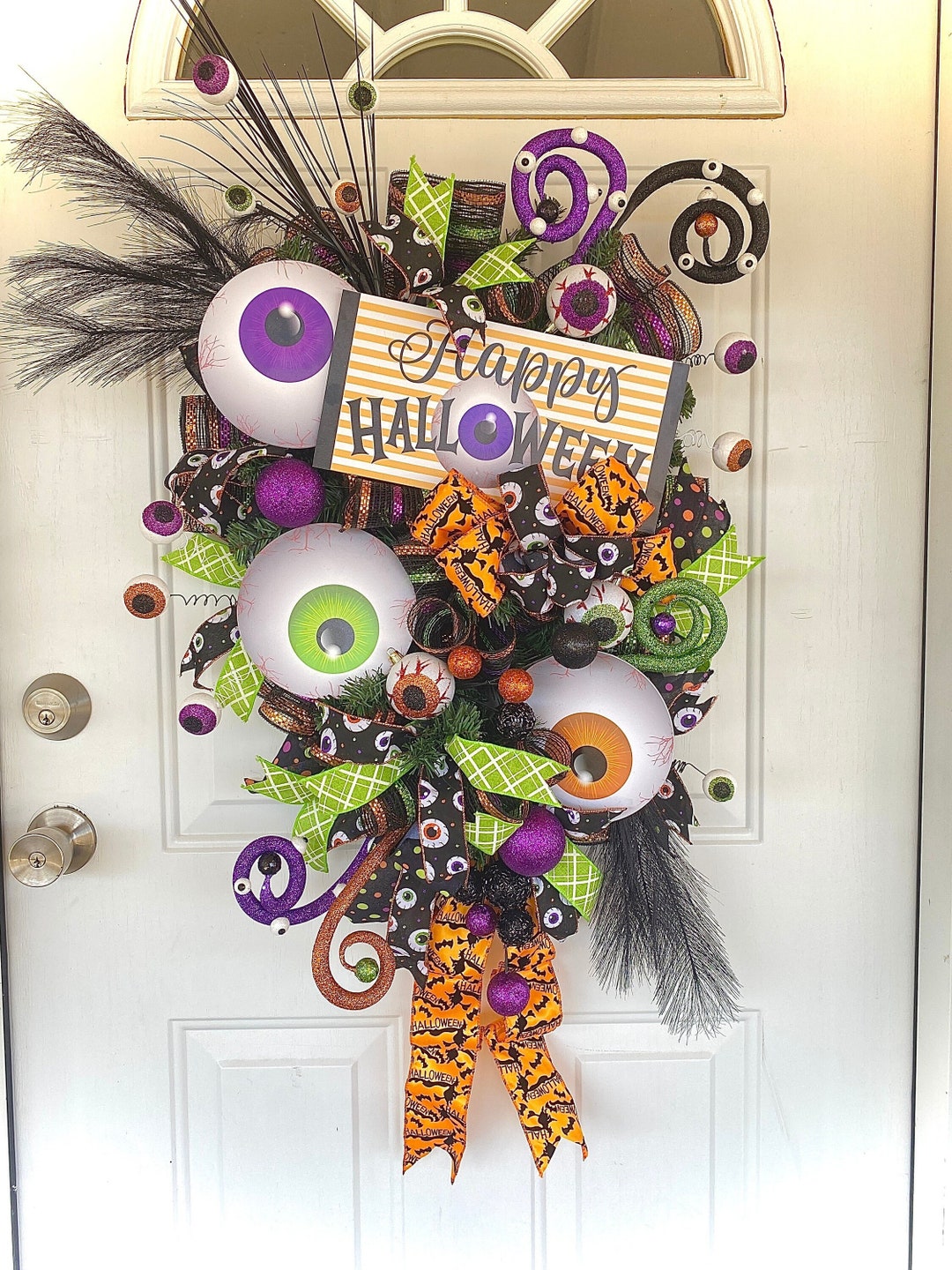 Vibrant Halloween Swag Ideas Photo Illustration Vibrant Halloween Swag Ideas Photo Illustration