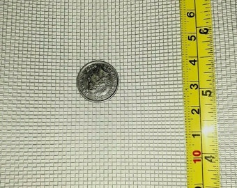 Aluminium Wire Mesh Fine Approx 1.2mm x 1.5mm holes Bug Screen Craft Projects