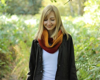 Autumn leaves crochet scarf pattern - fall crochet scarf, crochet cowl, beginner crochet pattern, crochet infinity scarf, autumn scarf