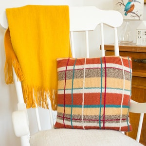 Pheasant tartan cushion - knitting pattern, beginner knitting pattern, knitted cushion, easy knitting pattern, autumn cushion, knit cushion